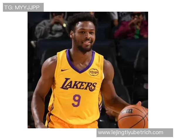 鹈鹕主帅赞费尔斯在比赛中始终保持进攻性表现无论局势如何 鹈鹕主帅赞费尔斯在比赛中始终保持进攻性表现无论局势如何