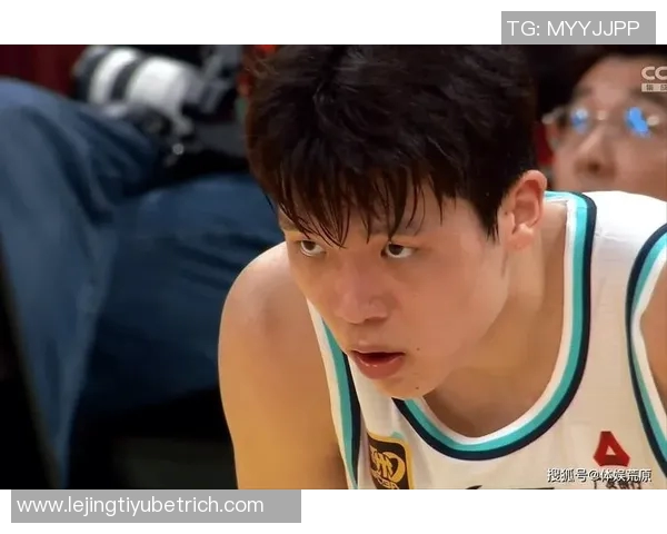 解说:尽管常规赛中杨瀚森面临挑战但我依然看好他的未来表现 解说:尽管常规赛中杨瀚森面临挑战但我依然看好他的未来表现