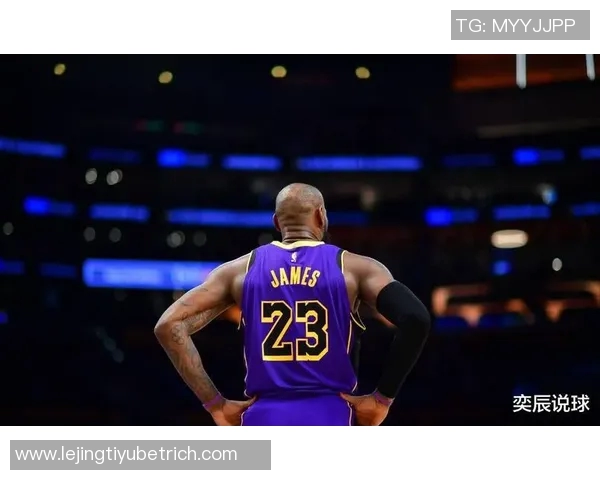 近十年NBA揭幕战回顾老詹球队频繁亮相两场加时大战引人瞩目 近十年NBA揭幕战回顾老詹球队频繁亮相两场加时大战引人瞩目