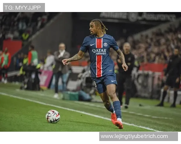 法甲身价大幅上涨维蒂尼亚内维斯合计达11亿欧青木价值提升至5000万 法甲身价大幅上涨维蒂尼亚内维斯合计达11亿欧青木价值提升至5000万